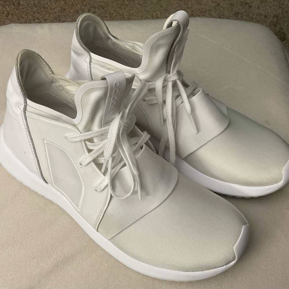 Adidas Tubular Defiant Sneaker